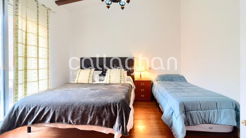 Foto b86010e8-bfcc-42f3-85d6-3259bc6c2835. Casa adossada amb calefacció aparcament a Sedaví