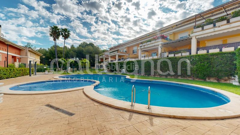Foto 074c3255-8a7d-43ec-9b85-0fd6334ed13e. Pis amb aparcament piscina a El Bosque Chiva
