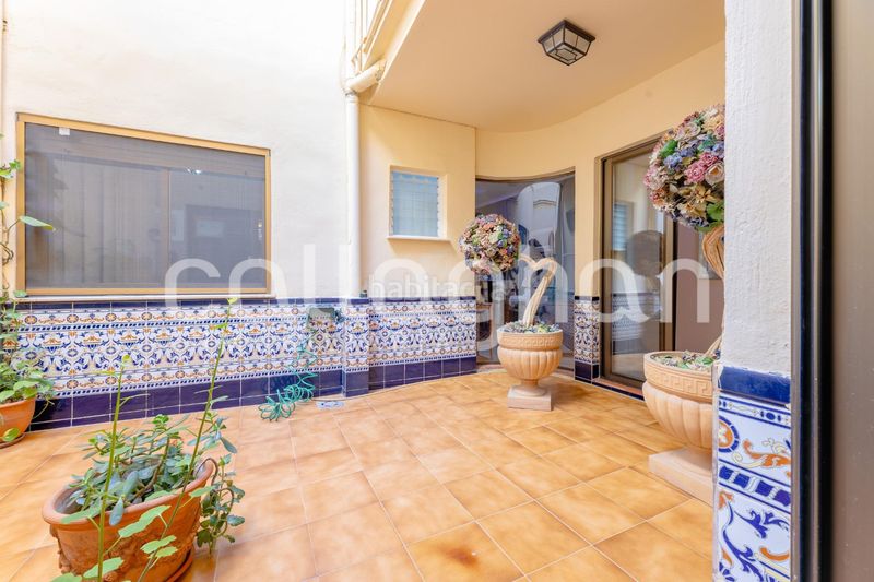 Foto 5cfa0bb5-b63d-49f9-8e2e-80c84e6d723e. Casa adossada amb calefacció aparcament a Massanassa
