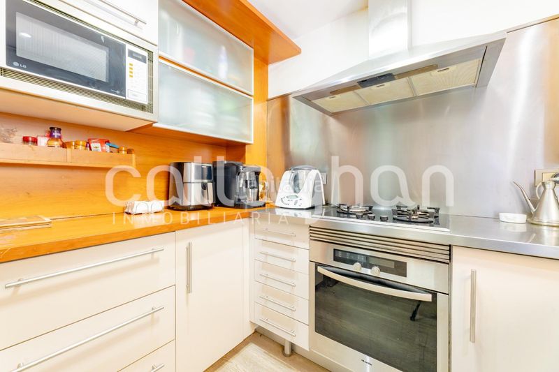 Foto c41e8fe9-f4a0-49d8-b246-d635307a8b9d. Casa adossada amb aparcament a Port Saplaya Alboraya
