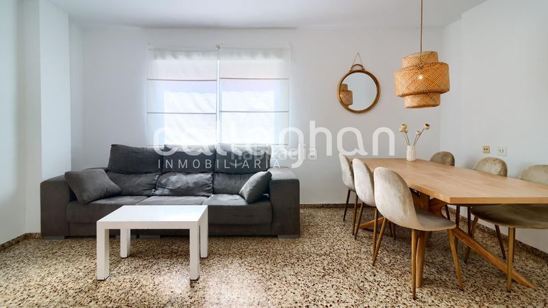 Foto 8ed1aa74-0e2d-4ebe-9d6a-3f9261525948. Pis amb aparcament a Chilches