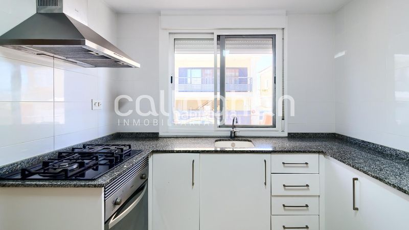 Foto dfbd856c-92d9-4865-86bc-cecaee7ad4c1. Pis amb aparcament a Chilches