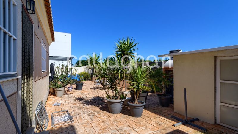 Foto b7d8ef8e-33b6-4d57-8ea6-97a420348894. Xalet amb aparcament piscina a Polinyà de Xúquer