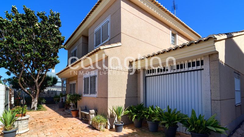 Foto be6d2409-b227-46a3-89bb-ecdfd6420eca. Xalet amb aparcament piscina a Polinyà de Xúquer