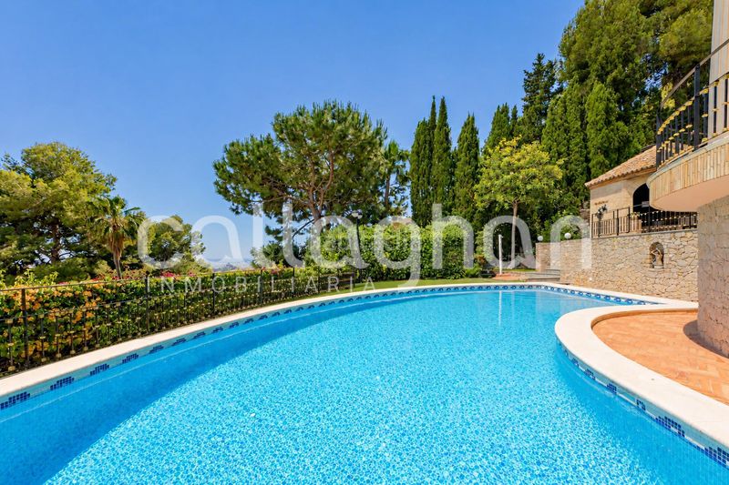 Foto dde516e6-146b-46fa-a06d-dea2422d89fb. Xalet amb calefacció aparcament piscina a Centro-El Castillo Sagunt