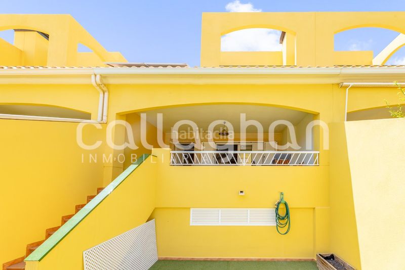 Foto 6aeab723-7610-4a75-97a5-2ee3a6116e3d. Casa adossada amb calefacció aparcament piscina a Sagunt