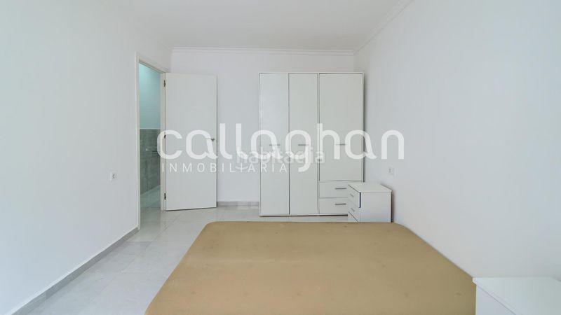 Foto b49eaecc-9400-4074-ae87-f91268f36aba. Pis a Centro puerto Sagunt