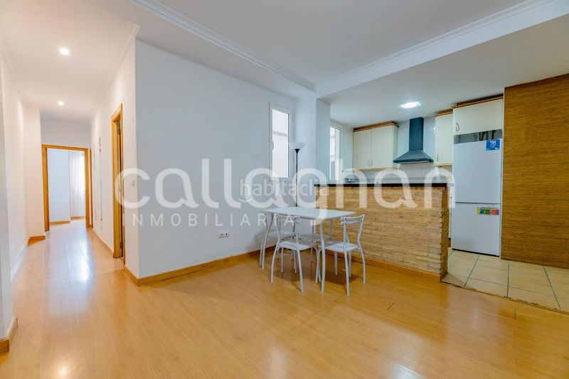 Foto 7958f4f1-94b7-4b31-8165-00d6b38dc63d. Pis a Russafa Valencia