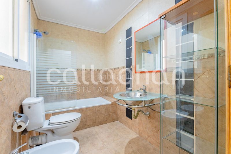 Foto bebcb20a-ca9e-4abf-962f-72967bddad8a. Pis a Russafa Valencia