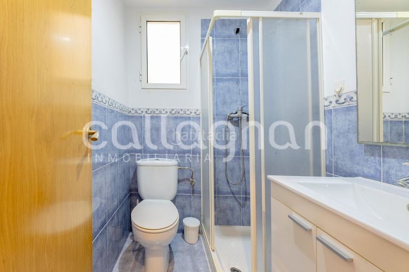 Foto d0b5f3ba-44f8-4b28-a064-41495632df07. Pis a Russafa Valencia