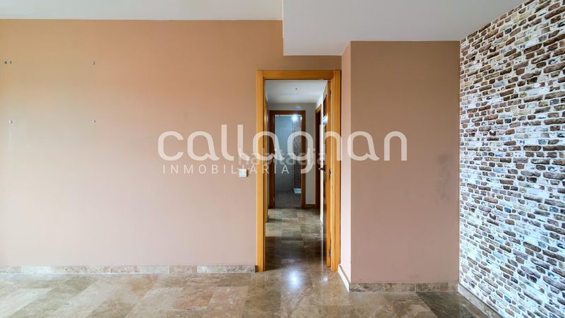 Foto bc81643e-9c6f-43c5-9d72-82dd51a4b746. Pis amb aparcament a Vilamarxant
