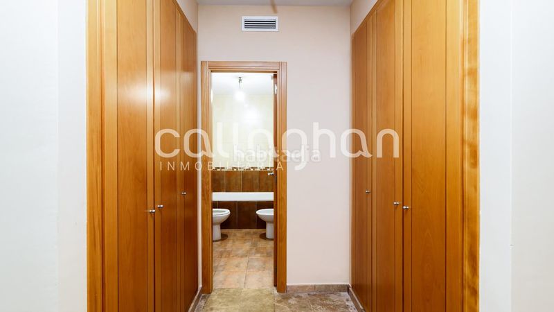 Foto f4e83a82-d329-4c02-9d6f-6f91af668ebb. Pis amb aparcament a Vilamarxant