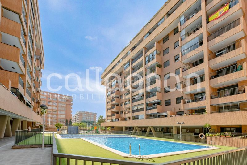 Foto 81572c16-f384-4538-8ded-9b0ab7f80ab4. Pis amb calefacció aparcament piscina a La Patacona Alboraya