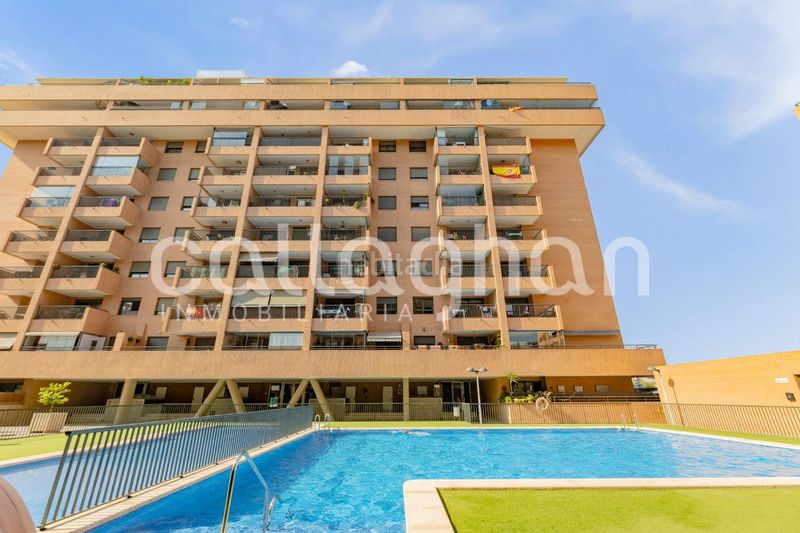 Foto aa8cbb5d-541b-47cc-b5aa-ceab571905b0. Pis amb calefacció aparcament piscina a La Patacona Alboraya