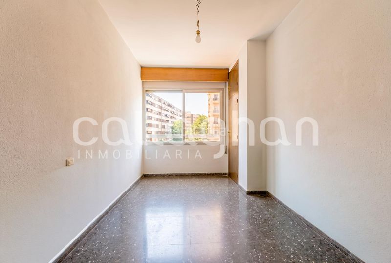 Foto db02d997-a178-418a-bfd3-510bbf2488b6. Pis a Nou Moles Valencia