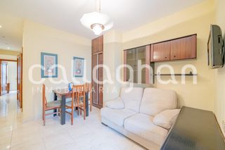 Location Appartement  Calle julio antonio. Alquiler de larga estancia en el centro de valencia