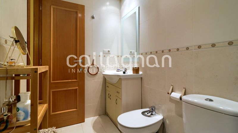 Foto c05ade1d-4129-4684-8176-66fa34eae1b6. Dúplex amb aparcament piscina a Chilches