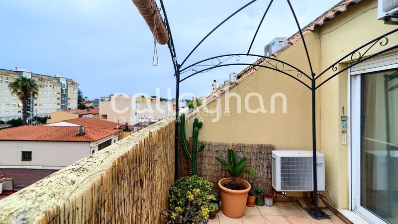 Foto c163f69b-649f-4ae3-bb60-d6690e5d0ee9. Dúplex amb aparcament piscina a Chilches