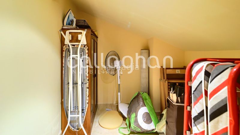 Foto f3aae912-3e10-4a64-b071-927a8cca65a7. Dúplex amb aparcament piscina a Chilches