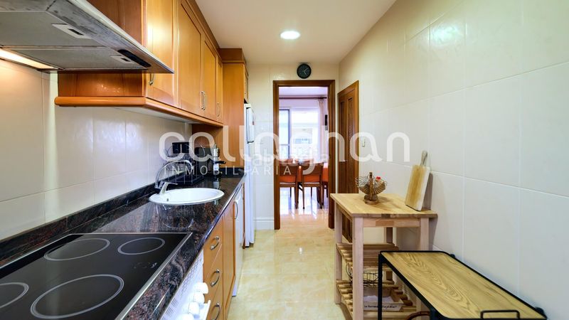Foto f6d43c63-ce2b-4e11-8801-d89d1573e994. Dúplex amb aparcament piscina a Chilches