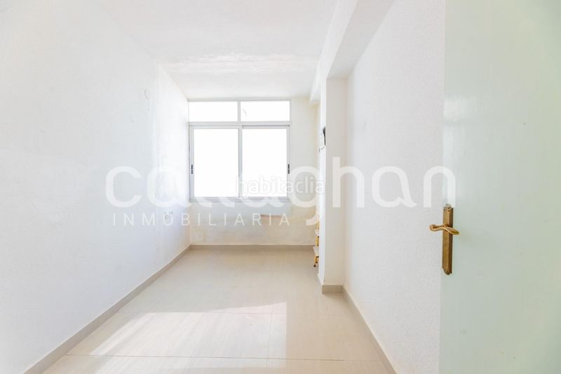 Foto 3d870523-d60c-421f-864d-f0d91821ada9. Piso vivienda en venta en castella la manxa en Playa de Gandía Gandia