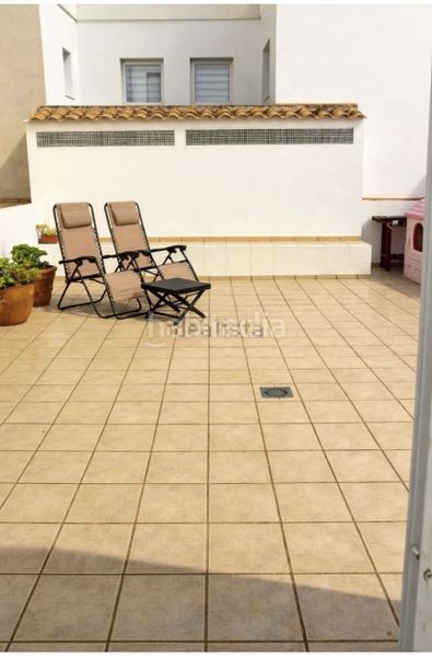 Foto 610847bc-1465-4a41-8a71-38ec39f1cf07. Pis a avinguda ausias march 24 a Benifaió