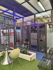 Lloguer Local Comercial a Calle lebon 19. Se alquila despacho privado en centro de negocios especializado