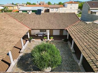 Masia a Camporrobles