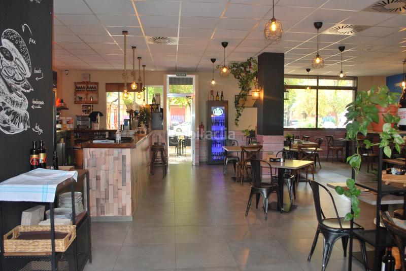 Foto bc4b90a6-6744-4ca9-b157-07e0710794cc. Locale commerciale in Barrio de Benimaclet Valencia