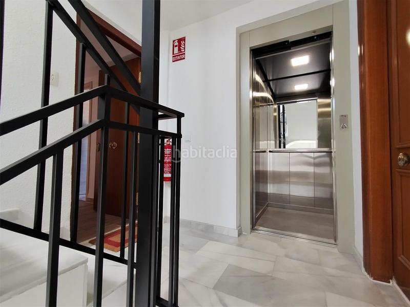 Foto 87c9b155-1ad1-443a-abe3-7b300c46248d. Alquiler piso en calle conde de alaquas 25 piso impecable junto a los naranjos en Valencia