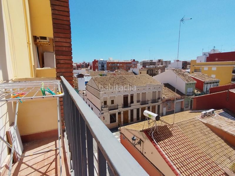 Foto ef47233e-7baf-4c0b-a463-bd2b7beed12e. Alquiler piso en calle conde de alaquas 25 piso impecable junto a los naranjos en Valencia