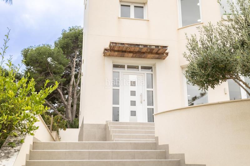 Foto 105c4be7-240a-496a-94bd-24ab56821e48. Chalet majestuosa villa a la venta en Los Balcones-Los Altos Torrevieja