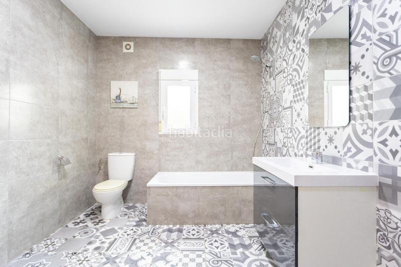 Foto 56e8ead9-f96a-4cea-b94d-2ed9f0c0685d. Chalet majestuosa villa a la venta en Los Balcones-Los Altos Torrevieja