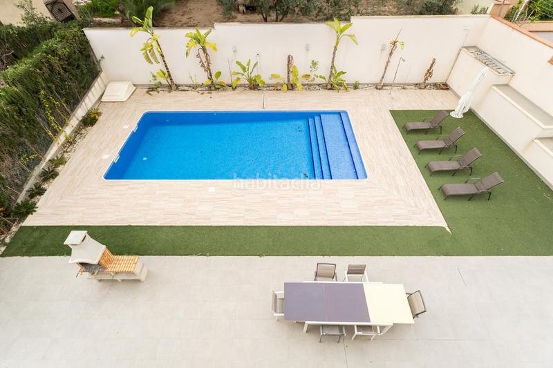 Foto b9dba772-0ee8-4332-91ae-aedc3bb72190. Chalet majestuosa villa a la venta en Los Balcones-Los Altos Torrevieja