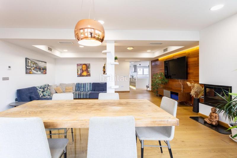 Foto df39bddd-1e99-4fdd-a3e1-c36e4be226f4. Chalet majestuosa villa a la venta en Los Balcones-Los Altos Torrevieja