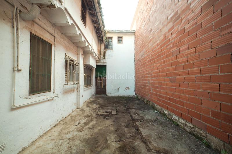 Foto 50077b34-6652-4670-8347-38b33fa7e2e8. Masia a font a Benifaió