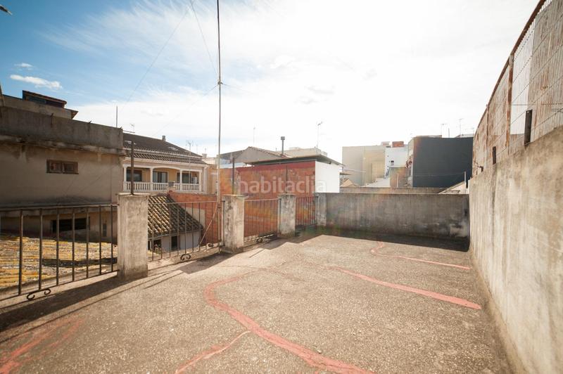 Foto daf4148e-f71f-49da-936c-5acc4c176d79. Masia a font a Benifaió