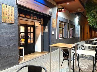 Traspàs Local Comercial a Ciutat Jardí. Apuesta por este magnífico bar de tapas único en su zona.