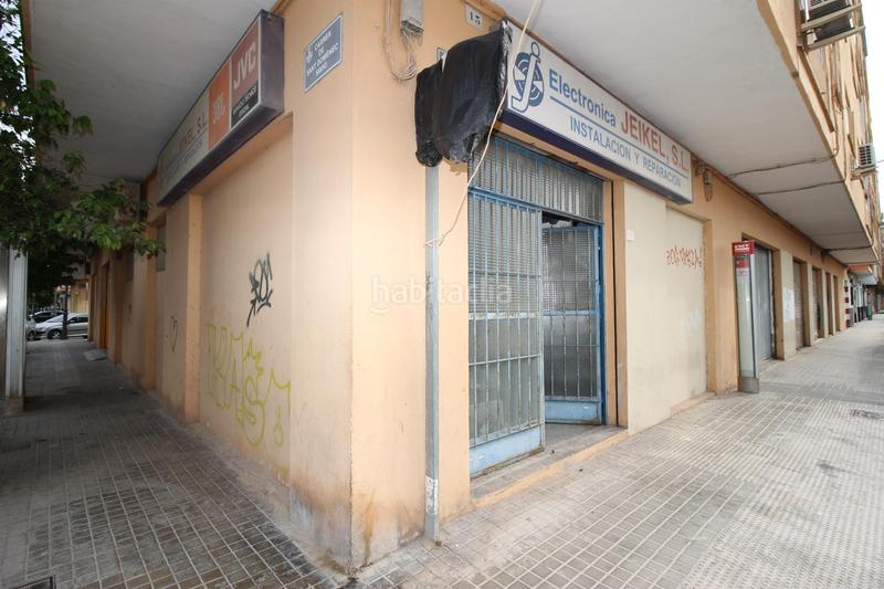 Foto 1449b2ec-83be-4180-82d2-58cdb7d64b60. Geschäftsraum in calle rio bidasoa 2 in Torrefiel Valencia