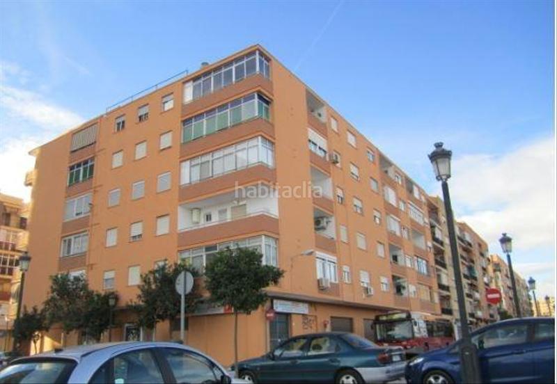 Foto 8a25e568-5708-40d2-97b1-0916a31292f7. Geschäftsraum in calle rio bidasoa 2 in Torrefiel Valencia