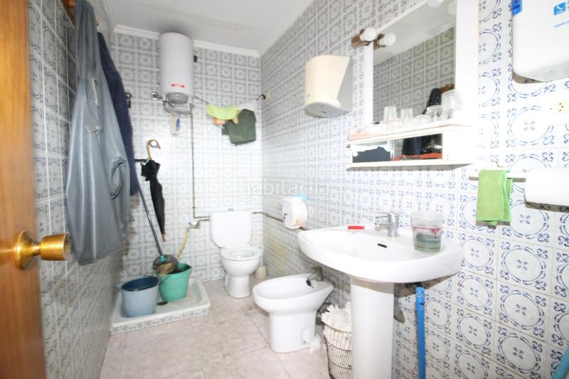 Foto ce844d3a-bd32-4fbe-b1cd-cae7c7eb075f. Geschäftsraum in calle rio bidasoa 2 in Torrefiel Valencia