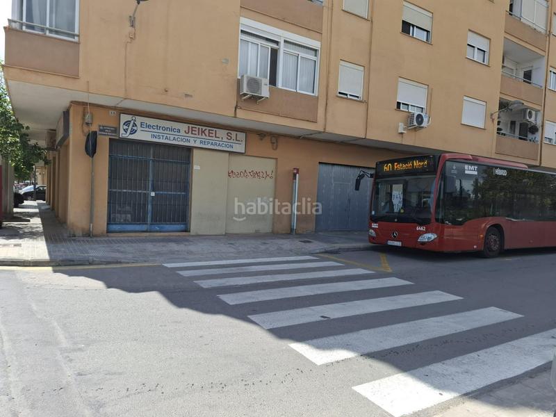 Foto e91b86b6-f13f-4d4b-812d-d2f3ee4f97be. Geschäftsraum in calle rio bidasoa 2 in Torrefiel Valencia
