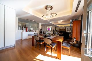 Appartement à Carrer de san vicente mártir 82. Una sexta planta con alma propia y con balcón al futuro bulevar