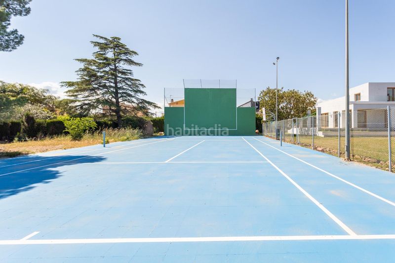 Foto c0b3f301-f46f-4664-9de2-5e907c74a147. Xalet amb aparcament piscina a Pueblo Benicarló