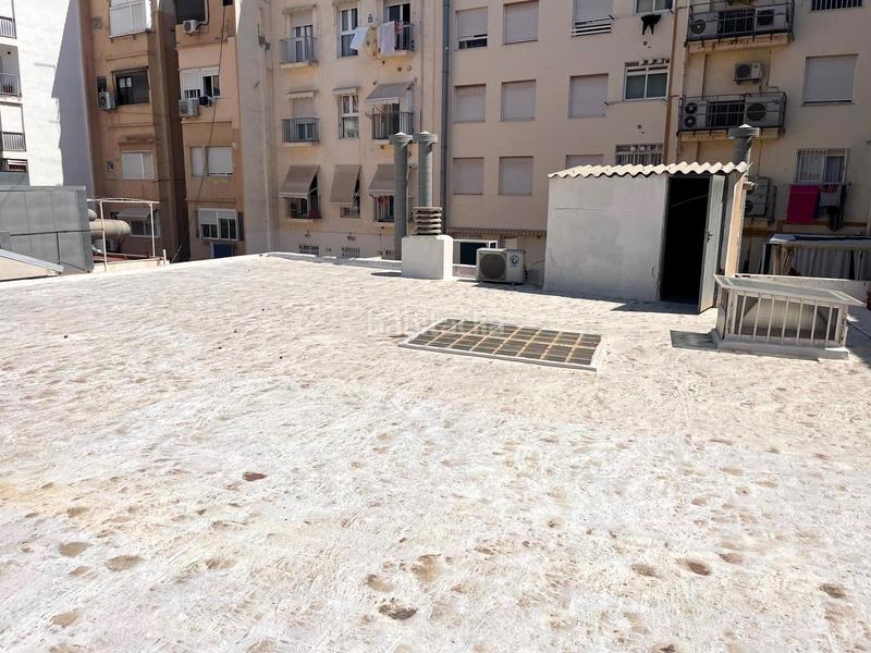 Foto 12841c51-bcc7-40eb-b9f9-67e1eaa12049. Locale commerciale in calle de jesús 8 in La Roqueta Valencia