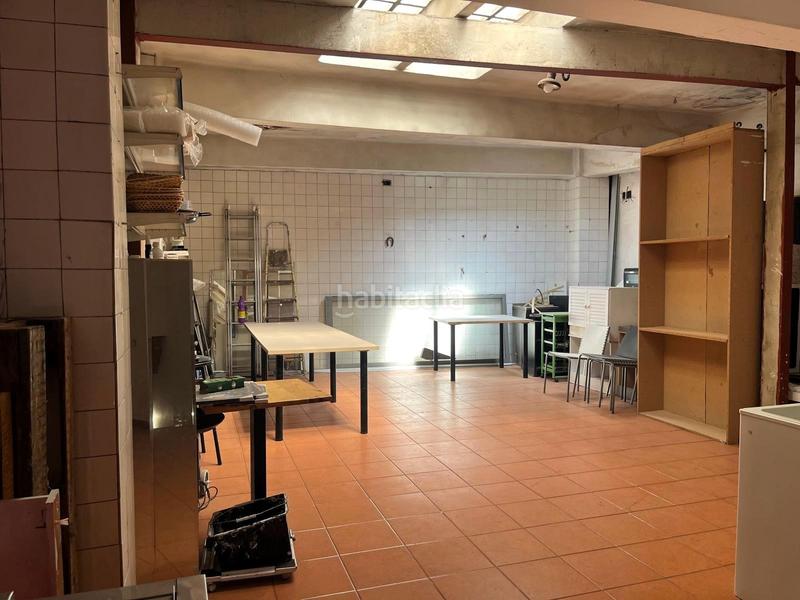 Foto 1d3d97e5-31f9-4194-80a8-be84e80202ba. Locale commerciale in calle de jesús 8 in La Roqueta Valencia