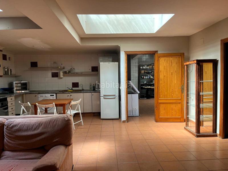 Foto d14ee0ef-7a08-4b5a-8de9-27db86ee0db0. Locale commerciale in calle de jesús 8 in La Roqueta Valencia