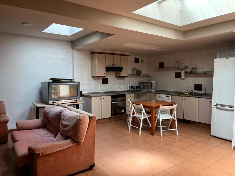 Foto f14958f5-fd98-4c27-afe9-e58e2dbbae08. Locale commerciale in calle de jesús 8 in La Roqueta Valencia