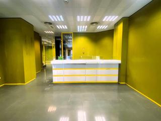 Lloguer Local Comercial a De jesús 99. Visibilidad y espacio en valencia  local comercial en alquiler e