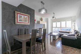 Pis en Centro. Extraordinario piso en venta, ideal para aquellos que buscan una